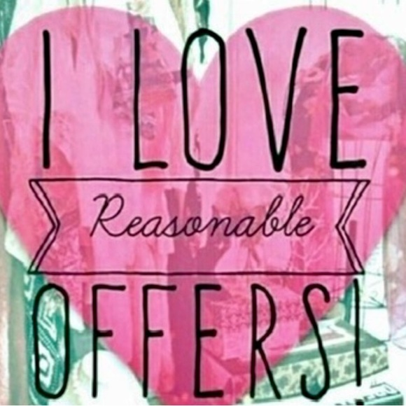 TRY ME💕BEST PRICES WITH BUNDLES BUT ALWAYS OPEN TO FAIR OFFERS. - Picture 1 of 2